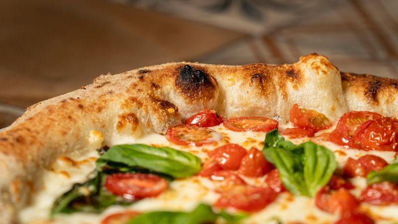 Jet's pizza BBQ chicken special deal